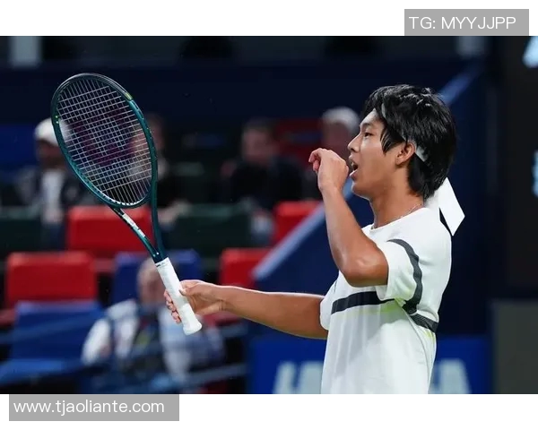 上海网球队防反策略分析及其在比赛中的得失表现探讨